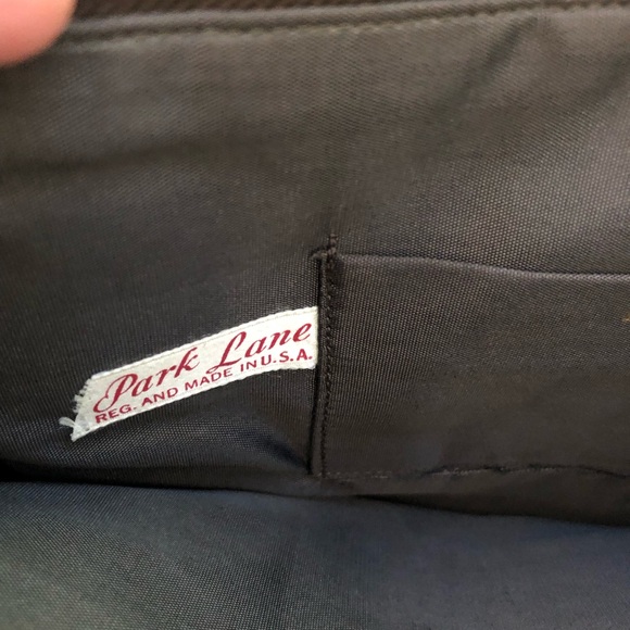 Vintage 1940’s Park Lane Suede Clutch - Picture 4 of 9